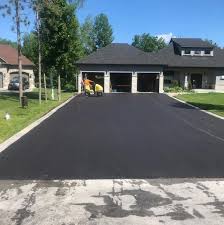 Best Custom Driveway Design  in Floydada, TX